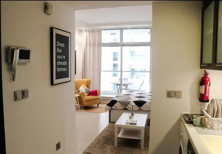 Lovely Studio Apartment In Dubai Marina 0*,