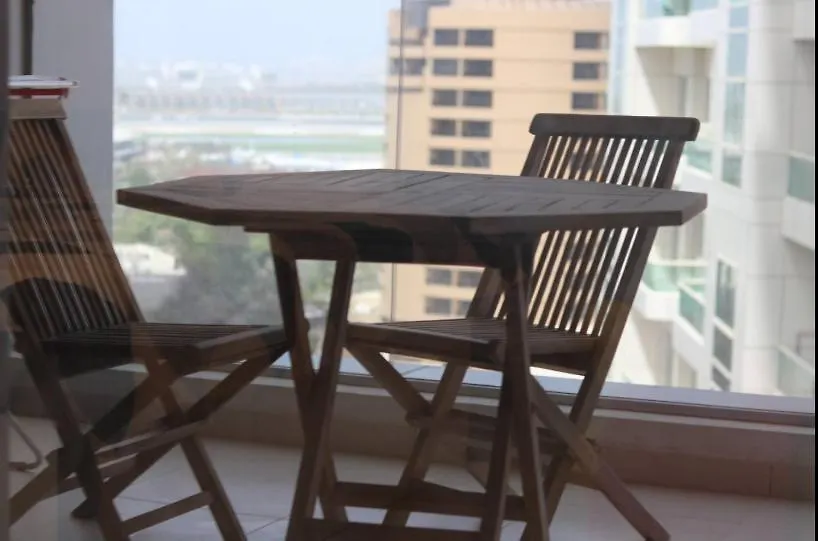 Lovely Studio Apartment In Dubai Marina